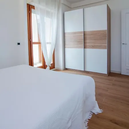 Day-all House - In Centro Free-wifi オリスターノ